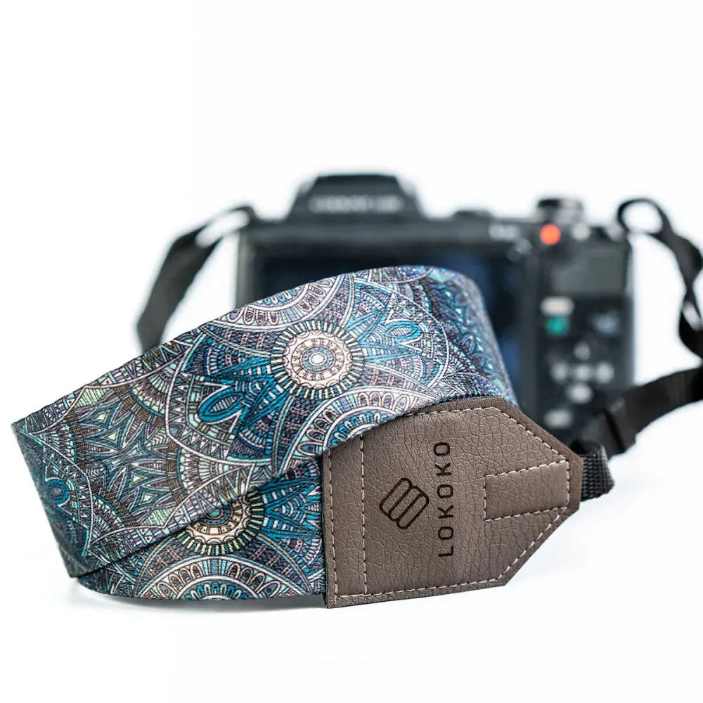 Popruh na fotoaparát - Illusion