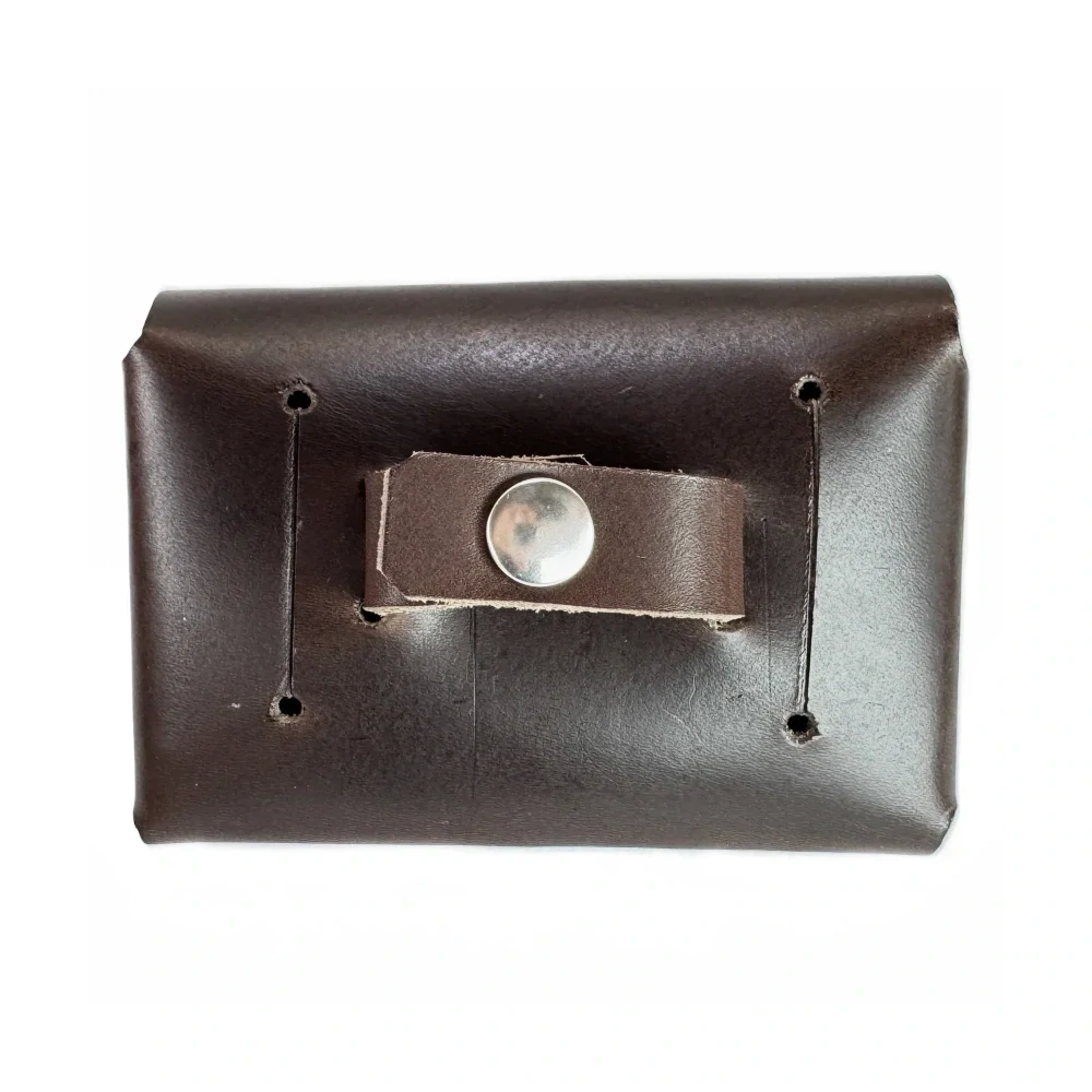 Kožený vizitkář a kapsa na krytku