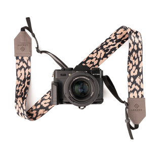 Popruh na fotoaparát - Leopard